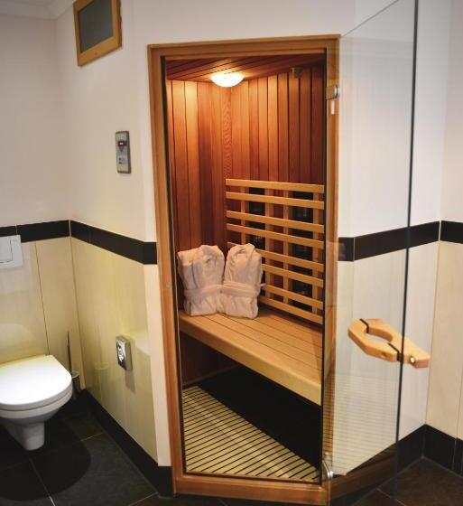 ジュニアスイート, Schloss Reinach