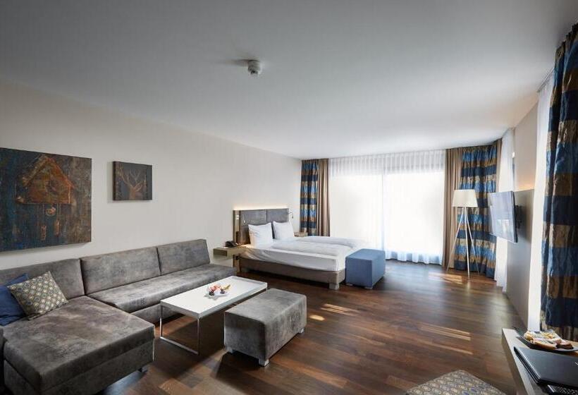 ジュニアスイート, Schloss Reinach