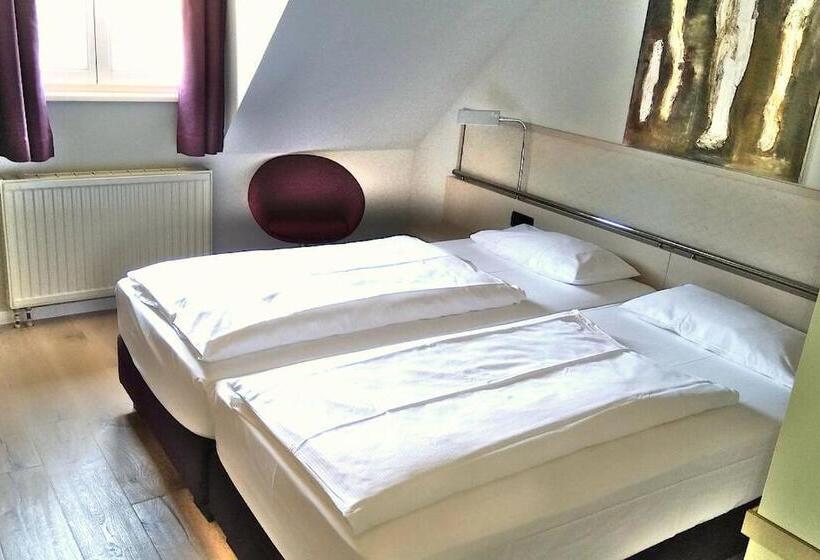 スタンダードルーム, Schloss Reinach