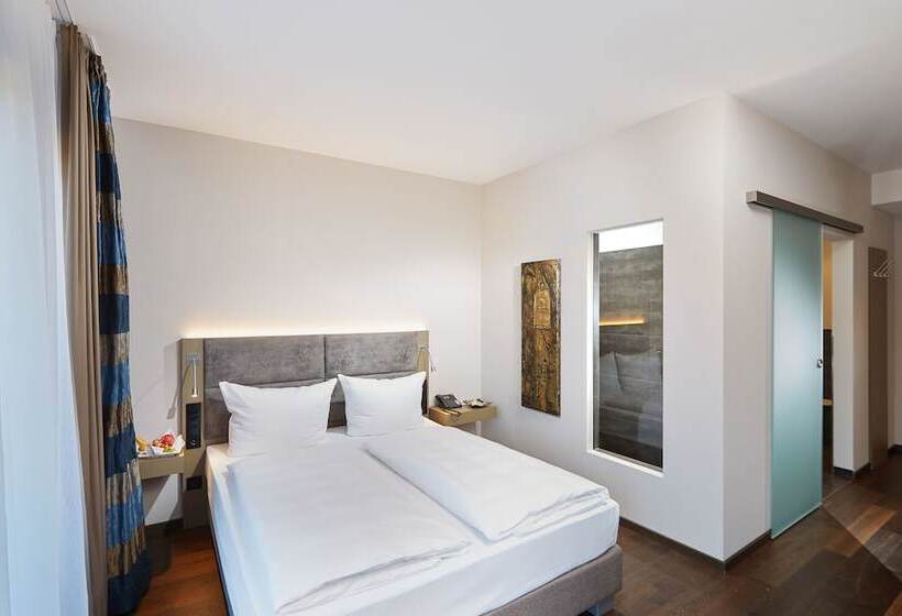 ガーデンビュースーペリアールーム, Schloss Reinach