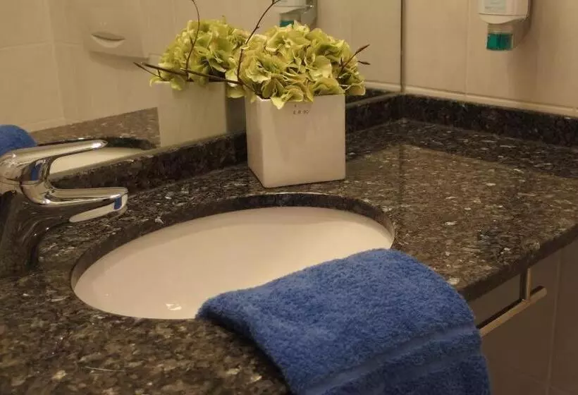 エコノミーシングルルーム, Stadthotel Engel