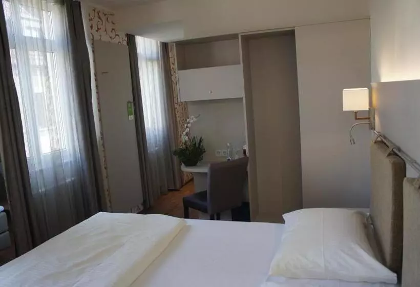 デラックスルーム, Stadthotel Engel