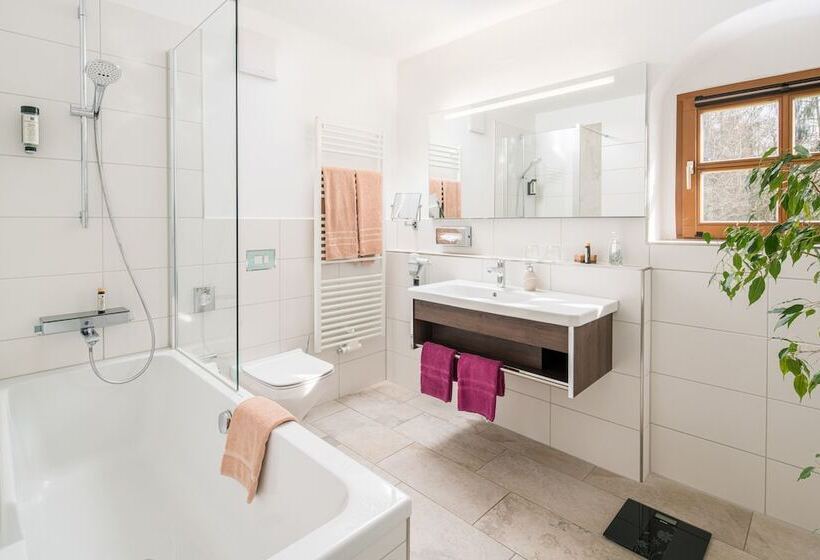 Номер Superior, Schlosshotel Klaffenbach