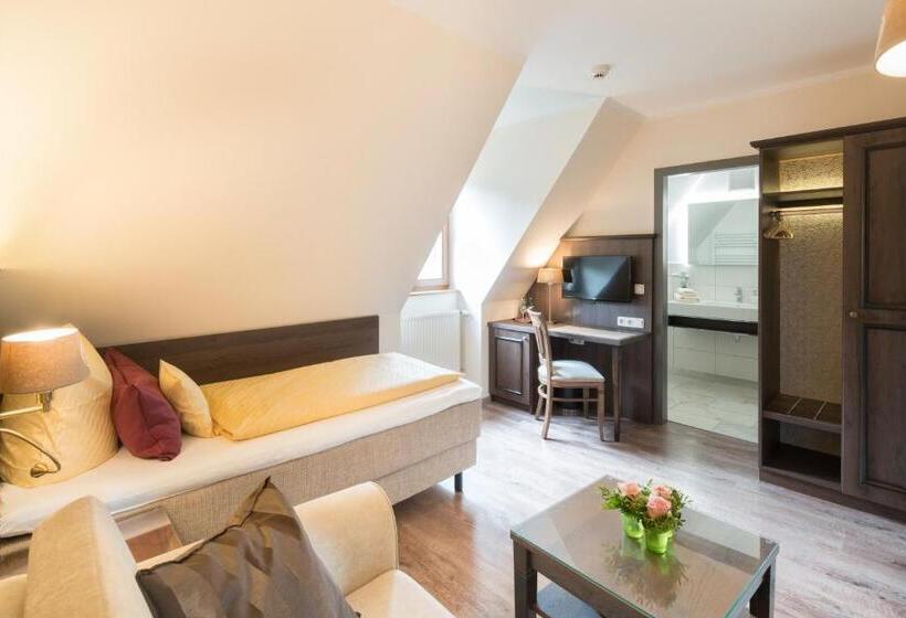 Номер Стандарт Индивидуальный, Schlosshotel Klaffenbach
