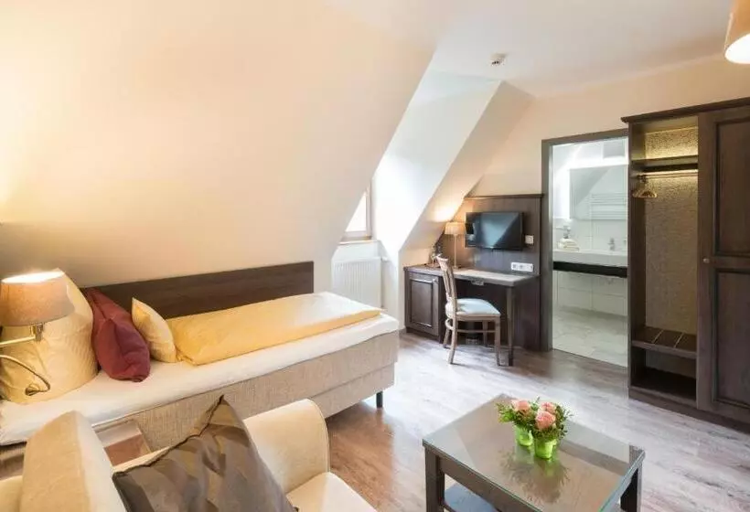 スタンダードシングルルーム, Schlosshotel Klaffenbach
