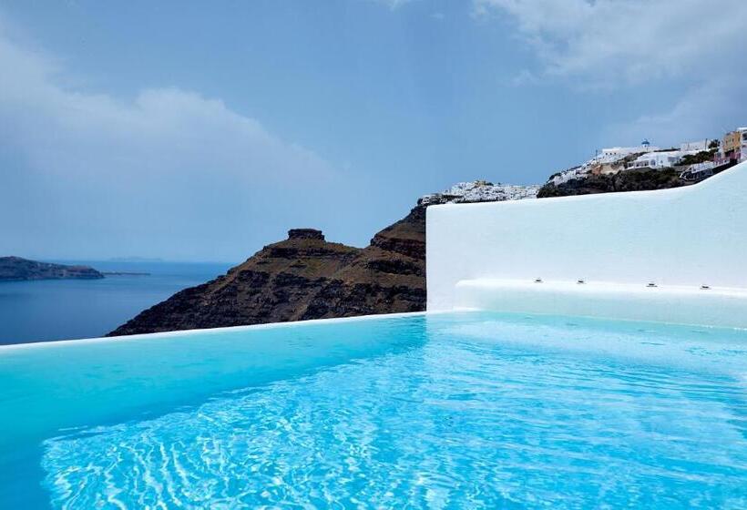 配有游泳池的小型套房, Dana Villas & Infinity Suites