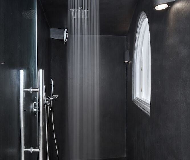 高级套房, Dana Villas & Infinity Suites