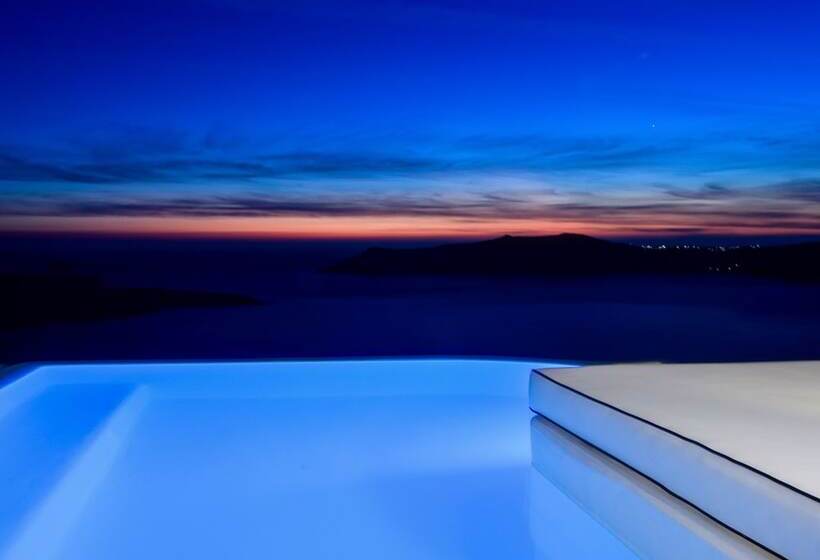 高级套房, Dana Villas & Infinity Suites