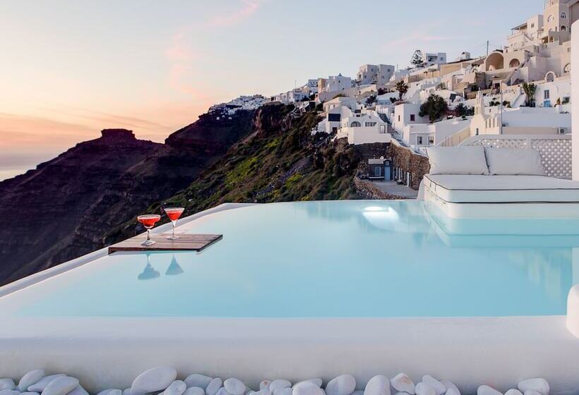 高级套房, Dana Villas & Infinity Suites