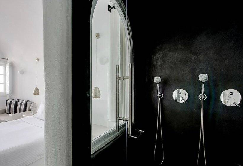 豪华房间, Dana Villas & Infinity Suites