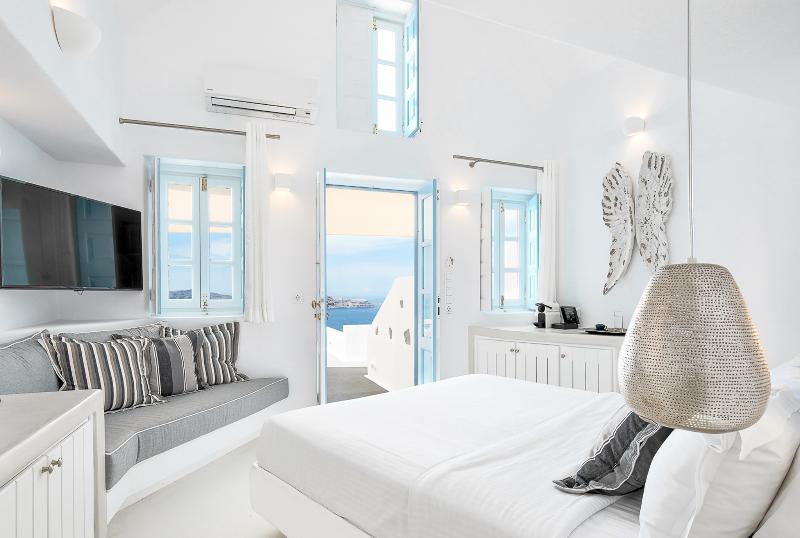 高级套房, Dana Villas & Infinity Suites