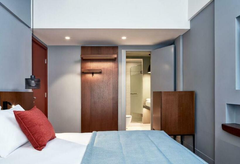 Номер Стандарт, Achilleas