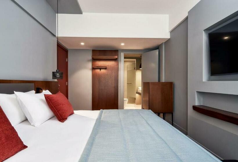 スタンダードルーム, Achilleas