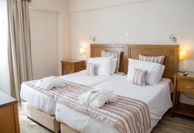 דירת 2 חדרי שינה עם נוף לגינה, Mitsis Alexander The Great