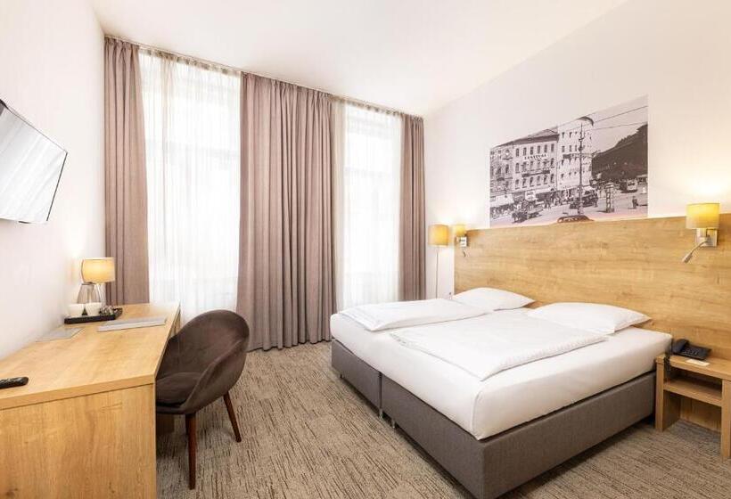 Номер Стандарт, City Hotel Ring