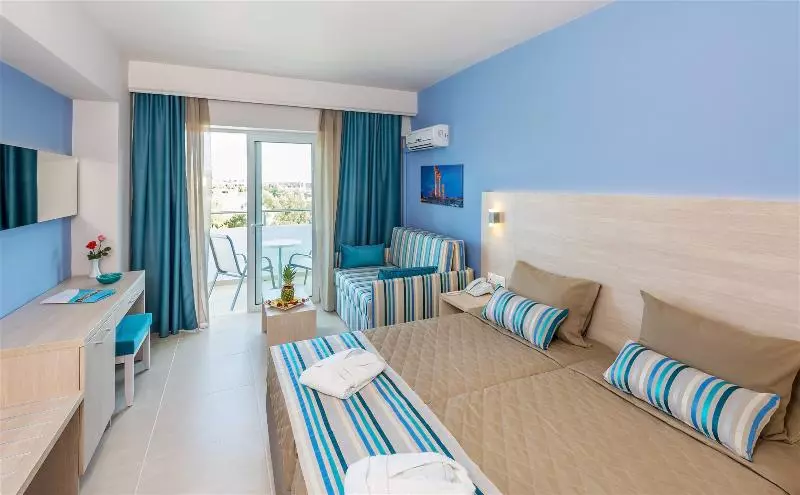 オーシャンビュースーペリアールーム, Irene Palace Beach Resort