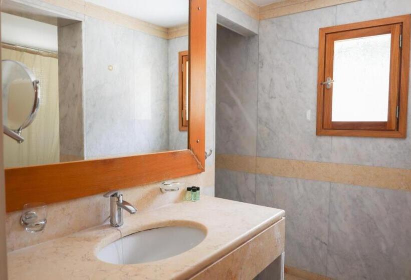 חדר דלוקס, Kanapitsa Mare