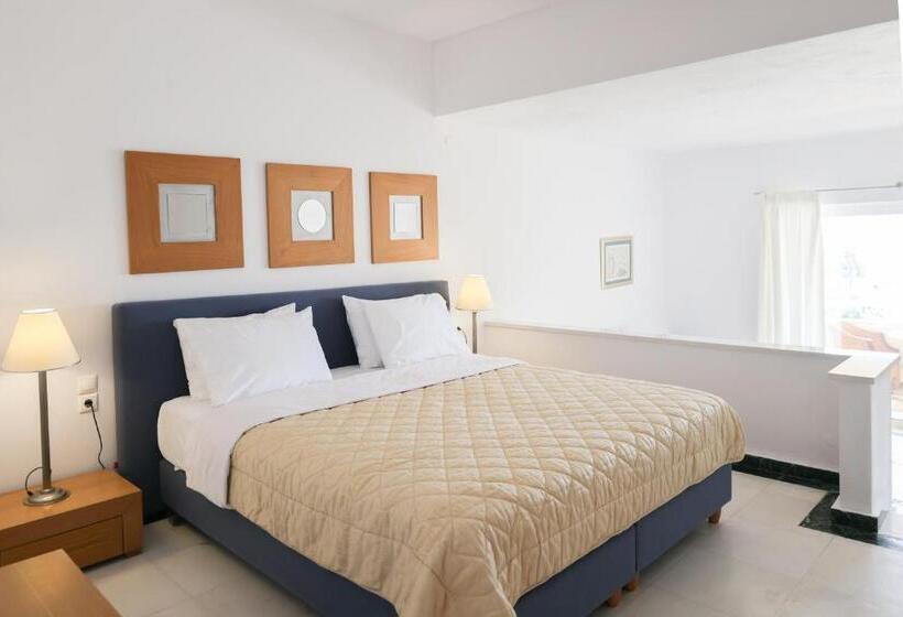 סוויטת ג'וניור נוף לים, Kanapitsa Mare