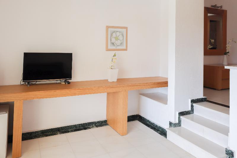 סוויטת ג'וניור נוף לים, Kanapitsa Mare