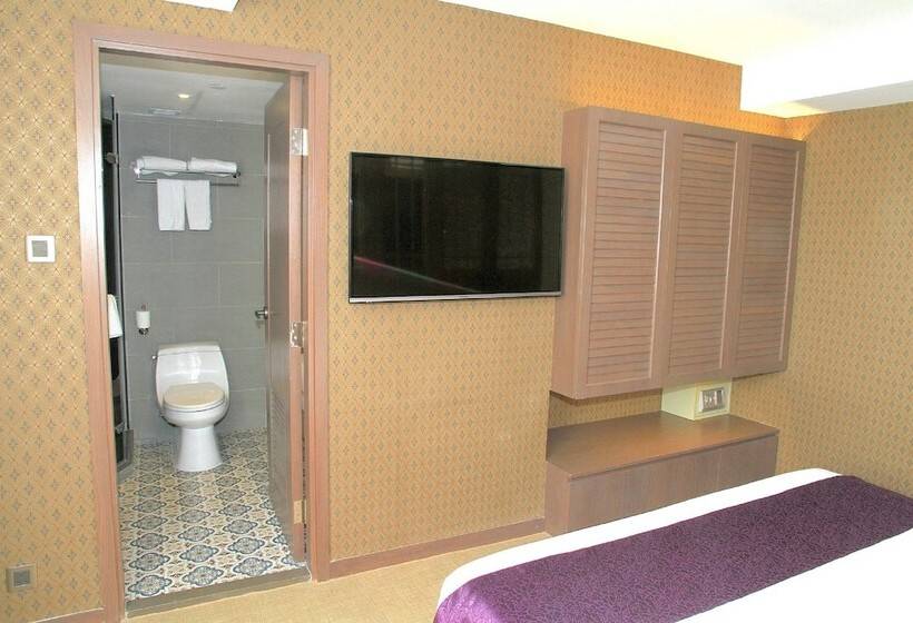 اتاق لوکس, Largos