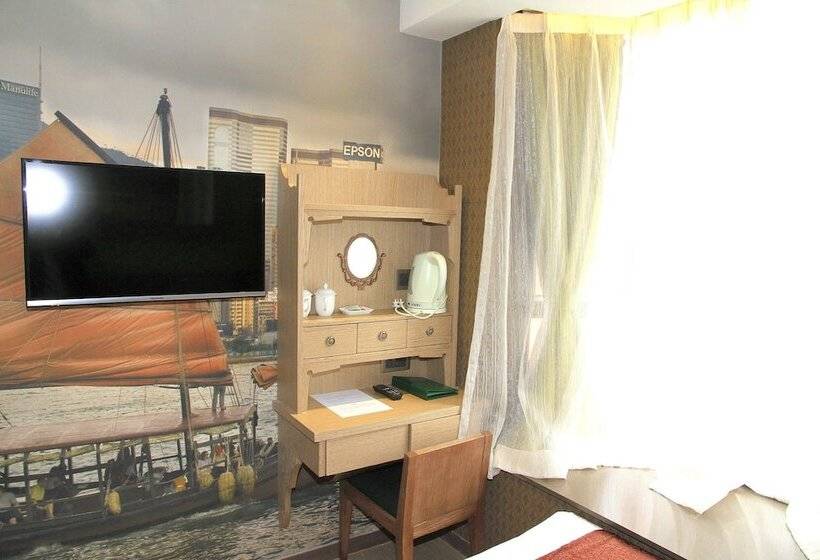 اتاق لوکس, Largos