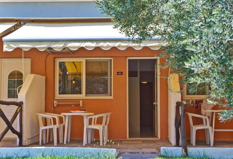 חדר משפחתי נוף לגינה, Mendi