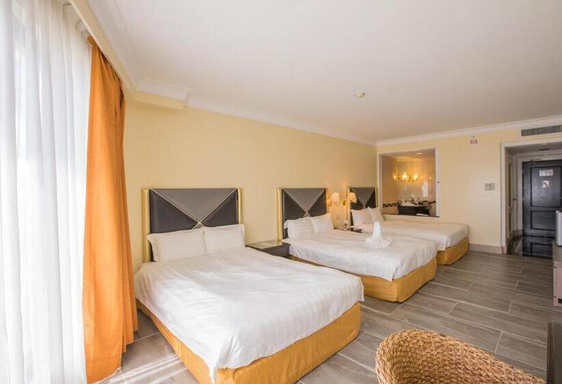 اتاق استاندارد سه تخته با چشمانداز, Royal Orchid Hotel Guam