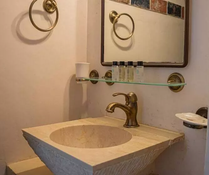 اتاق سوپریور با چشم‌انداز دریا, Suites Pandora