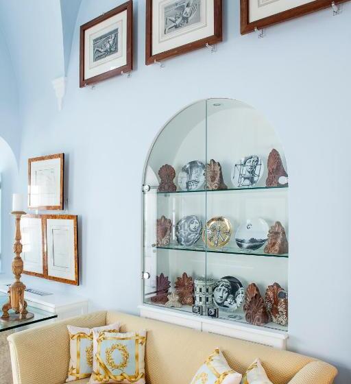 침실 1개 주택, The Tsitouras Collection