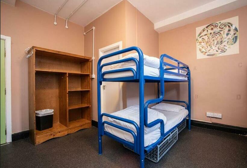 חדר סטנדרט חדר אמבטיה משותף, Kinlay House Hostel