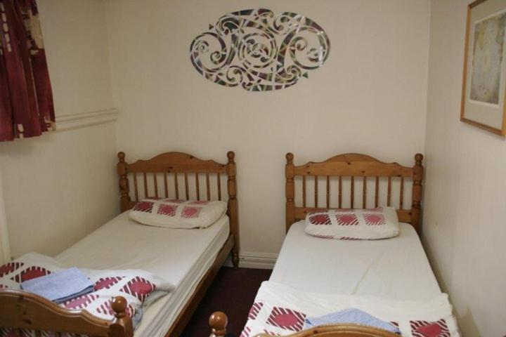 חדר סטנדרט חדר אמבטיה משותף, Kinlay House Hostel