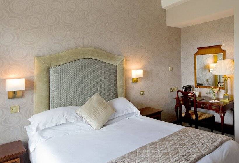 Номер Стандарт, Fitzpatrick Castle