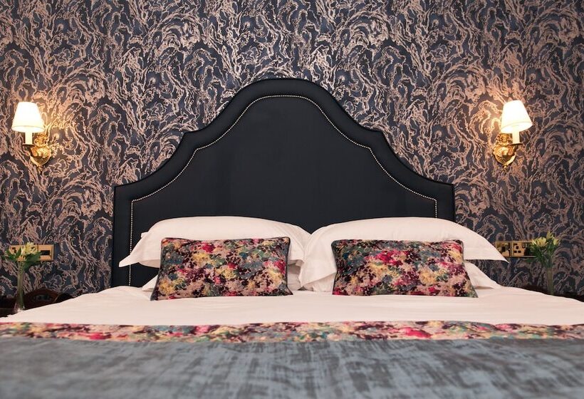 Номер Стандарт, Fitzpatrick Castle