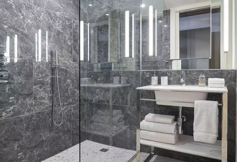 استودیوی استاندارد, Herbert Park Hotel And Park Residence