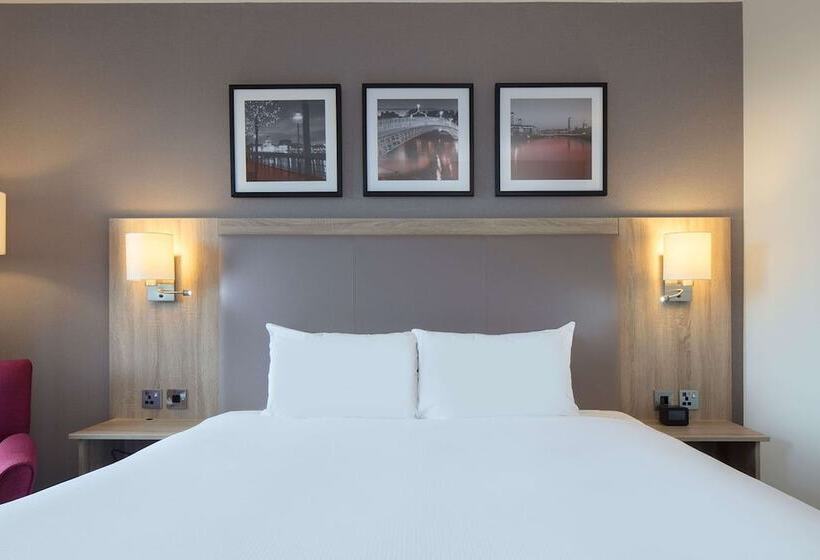 חדר סטנדרט מיטה זוגית, Hilton Garden Inn Dublin City Centre