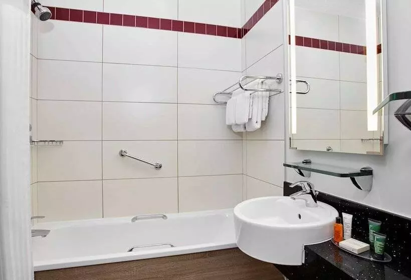 اتاق استاندارد, Hilton Garden Inn Dublin City Centre