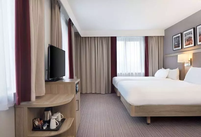 اتاق استاندارد, Hilton Garden Inn Dublin City Centre