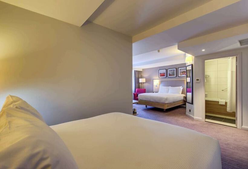 חדר משפחתי, Hilton Garden Inn Dublin City Centre