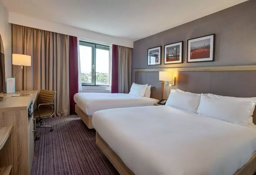 اتاق لوکس, Hilton Garden Inn Dublin City Centre
