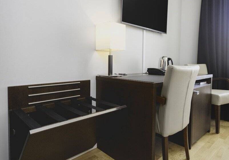 اتاق استاندارد سه نفره, Kea By Keahotels