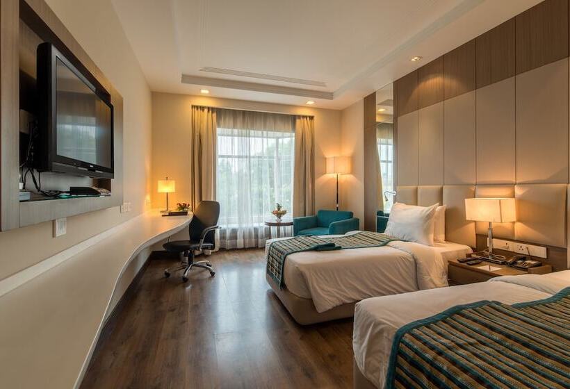 스탠다드 룸, Howard Plaza The Fern, Agra