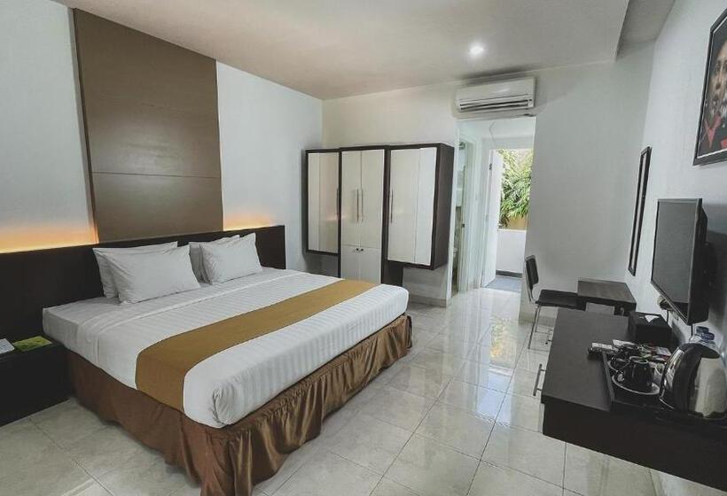 חדר דלוקס, Lpp Convention Hotel Demangan