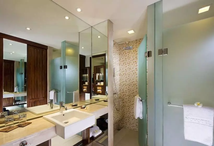 اتاق لوکس, Novotel Bali Benoa