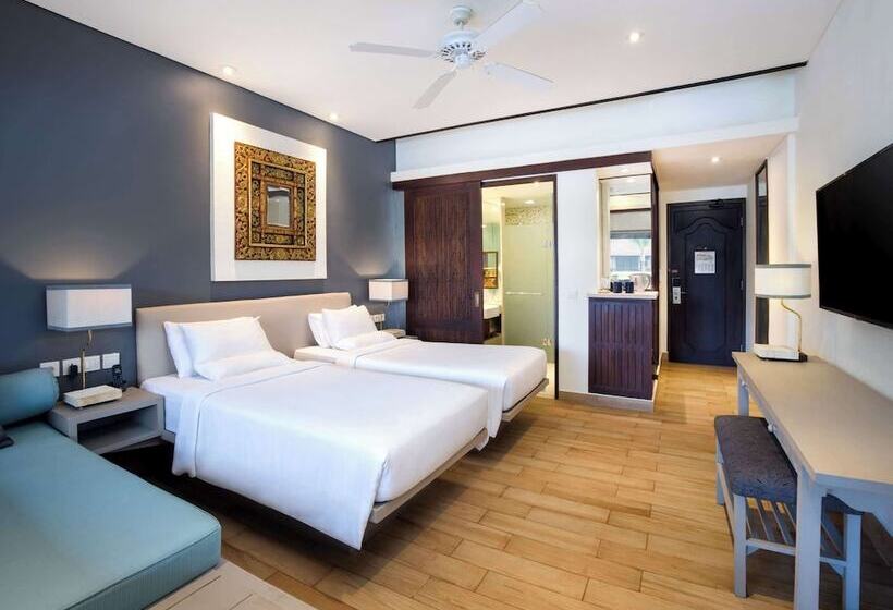 Номер Deluxe, Novotel Bali Benoa
