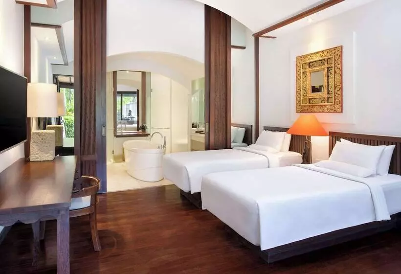 اتاق استاندارد با تراس, Novotel Bali Benoa