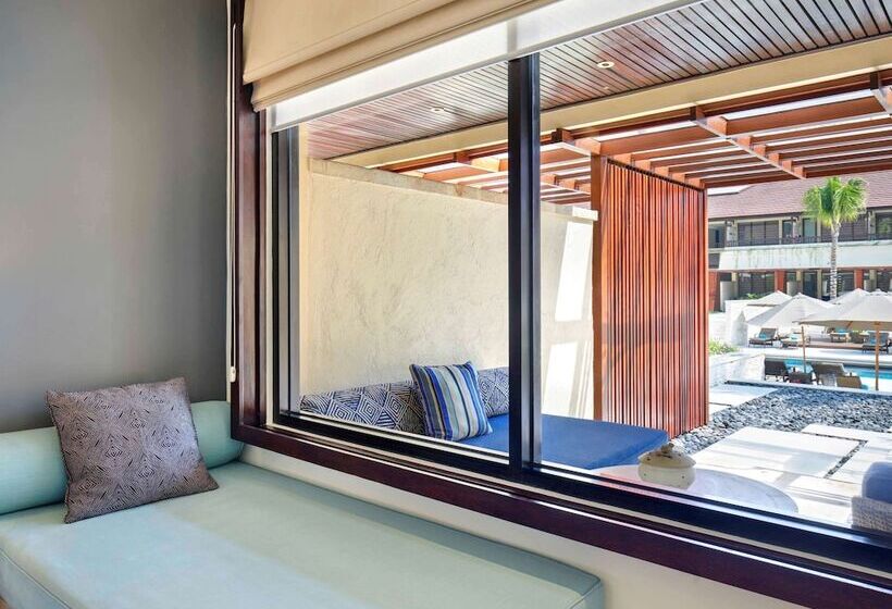 Номер Deluxe, Novotel Bali Benoa