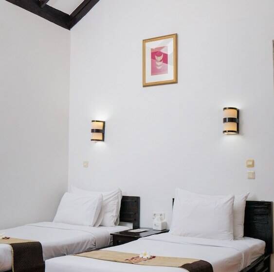 וילה בת חדר שינה 1, Grand Elty Krakatoa