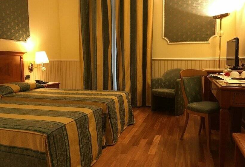 标准间, Andreola Central