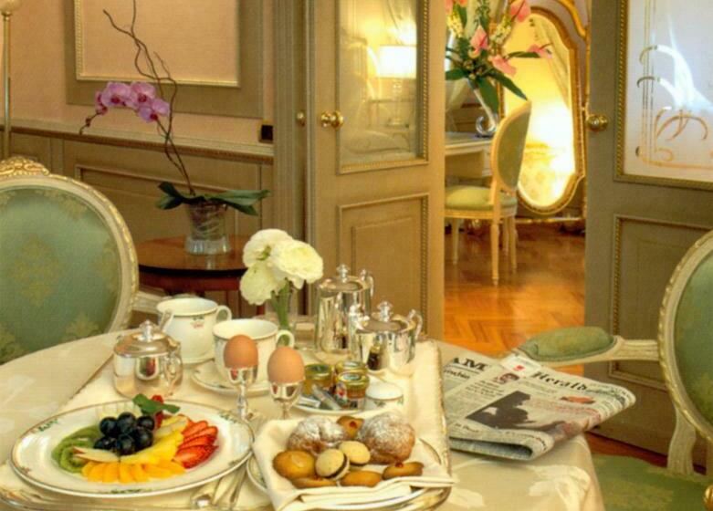 豪华套房, Andreola Central