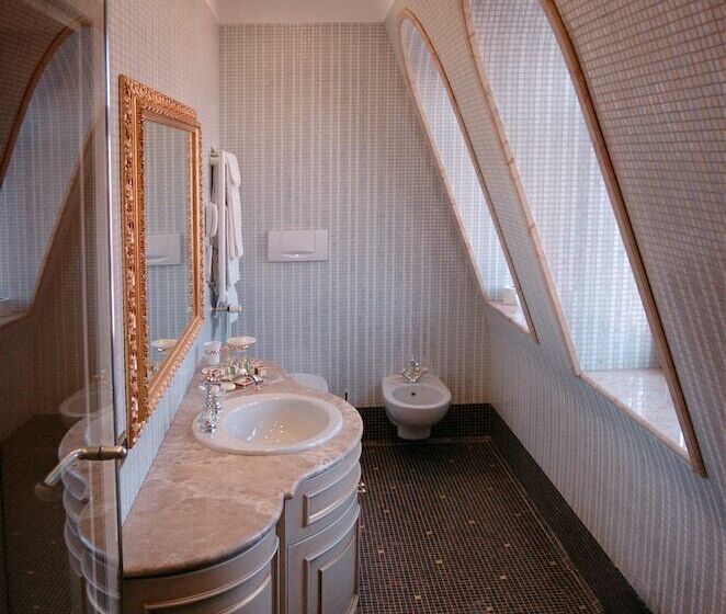 豪华套房, Andreola Central